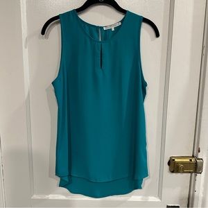 Violet + Claire sleeveless blouse, keyhole detail, M, teal, GUC